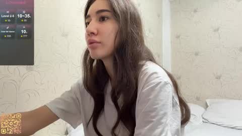 Snapshot of margaretawieczorek chatting on 06.07.26 Emily online show from 06.07.26