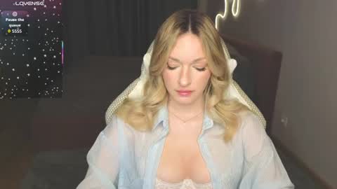 Snapshot of margaretsweet1 chatting on 06.19.26 Margaret online show from 06.19.26