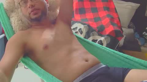 margaritoround3 online show from 12.04.25