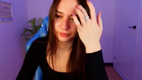 Snapshot of margo__ness chatting on 10.13.25 Mag online show from 10.13.25