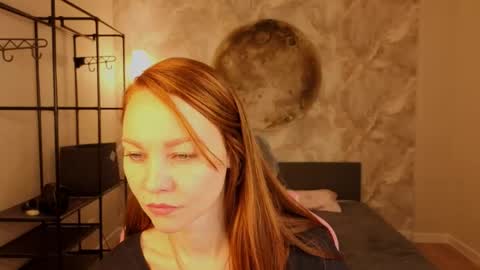 Margo Kellly online show from 04.29.26