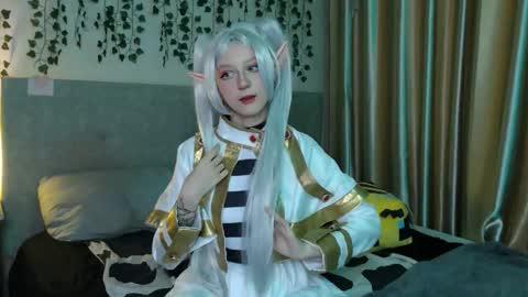 Snapshot of margorozentals chatting on 02.18.25 Margo online show from 02.18.25