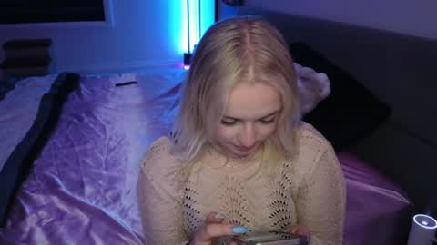 Snapshot of margot_robbie7 chatting on 06.11.26 margot_robbie7 online show from 06.11.26