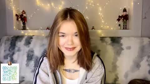 Snapshot of margueritecarrauza chatting on 02.10.26 Lina online show from 02.10.26