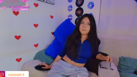 Snapshot of mari_mar69 chatting on 05.20.26 mari_mar69 online show from 05.20.26