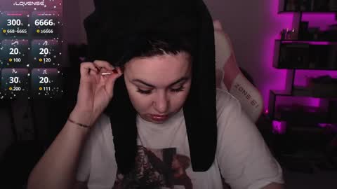 mari moore online show from 01.20.25