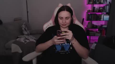 mari moore online show from 02.14.26