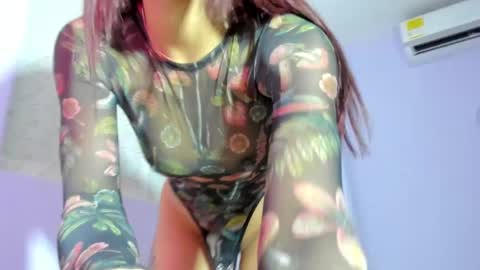 Meli-Mari  online show from 12.06.24