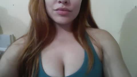 Snapshot of maria_eugenia chatting on 04.25.26 Mareu online show from 04.25.26