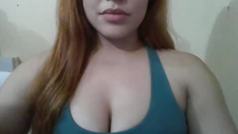 Snapshot of maria_eugenia chatting on 05.04.26 Mareu online show from 05.04.26