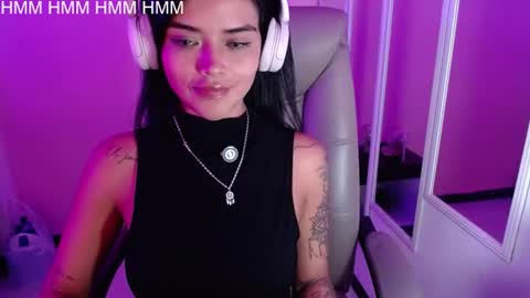 Snapshot of maria_jones chatting on 07.25.26 Instagram soymj01 online show from 07.25.26