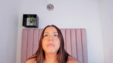 mariaa__fernanda online show from 02.05.26