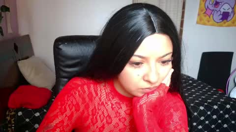 Snapshot of mariaajuana_ chatting on 05.25.26 mariaajuana_ online show from 05.25.26