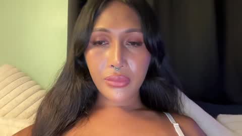 Snapshot of mariafatale_00 chatting on 12.11.24 Maria online show from 12.11.24