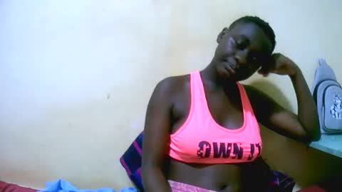 Snapshot of mariah_lovely chatting on 04.27.26 mariah_lovely online show from 04.27.26