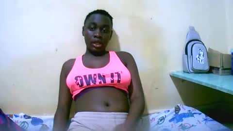 Snapshot of mariah_lovely chatting on 05.06.26 mariah_lovely online show from 05.06.26