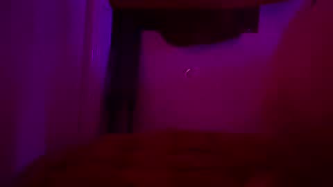 MariahJade95 online show from 10.20.25