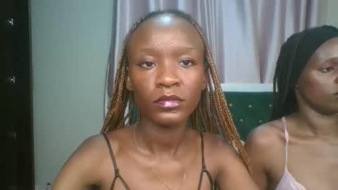 Snapshot of mariahsexy4u chatting on 01.19.26 mariahsexy4u online show from 01.19.26