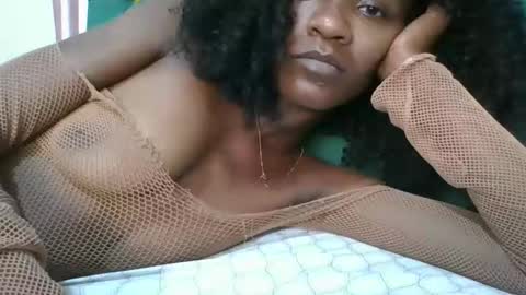 Snapshot of mariahsexy4u chatting on 02.20.26 mariahsexy4u online show from 02.20.26