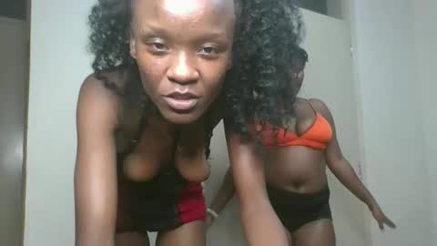 Snapshot of mariahsexy4u chatting on 02.28.26 mariahsexy4u online show from 02.28.26