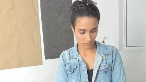 Snapshot of marian_rios chatting on 05.27.26 Marian online show from 05.27.26