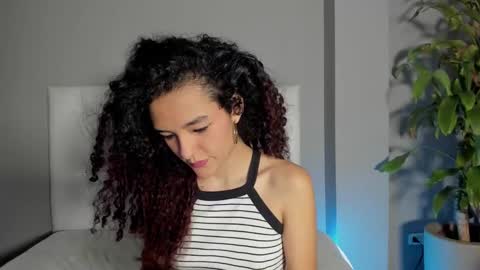 Marian online show from 01.12.25