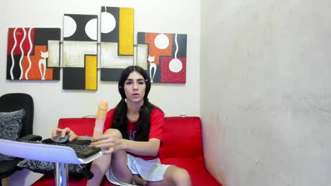 Snapshot of mariana_16_ chatting on 02.05.25 mariana_16_ online show from 02.05.25