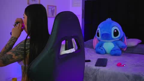 Mariana  online show from 04.09.26