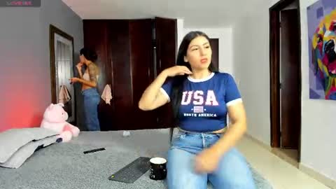 MARIANA Y VALENTINA online show from 06.22.26
