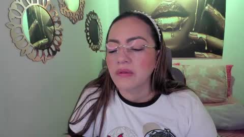 Mariana Lopez online show from 06.14.26