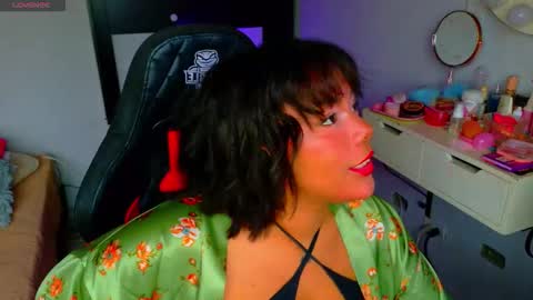 Mariana Prada online show from 10.13.25