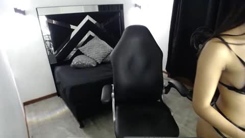 Snapshot of marianarojas_ chatting on 03.08.26 Mariana online show from 03.08.26