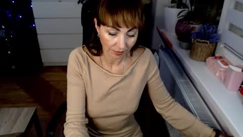 marianika online show from 12.21.25