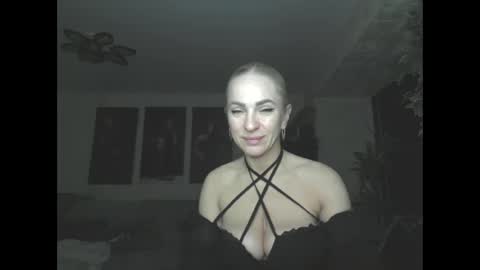 Snapshot of marianna1977 chatting on 04.20.26 marianna1977 online show from 04.20.26
