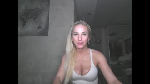 Snapshot of marianna1977 chatting on 05.12.26 marianna1977 online show from 05.12.26