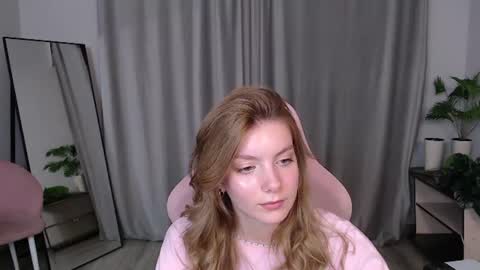 Snapshot of marianna_meow246 chatting on 06.12.26 marianna_meow246 online show from 06.12.26