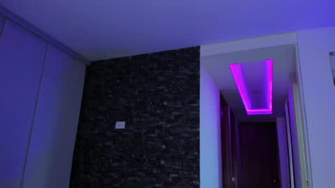 M A R I A N E online show from 04.16.26