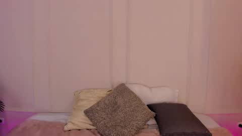 Maria Pettit online show from 02.28.26