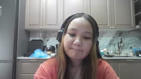 Snapshot of maricelaroese chatting on 07.20.26 Vivi online show from 07.20.26