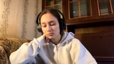 Lois online show from 03.16.26