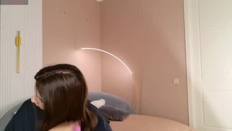 Marie LEAVE YOUR  WITH ME online show from 05.10.26