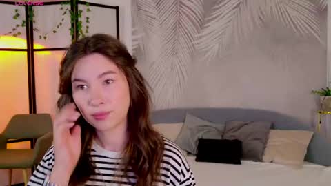 Marie LEAVE YOUR  WITH ME online show from 07.18.26