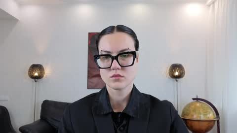 Snapshot of marie_fitch chatting on 05.21.26 Marie Fitch online show from 05.21.26