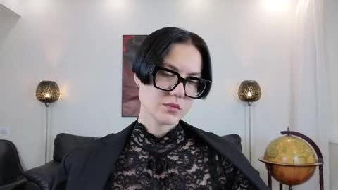Snapshot of marie_fitch chatting on 05.25.26 Marie Fitch online show from 05.25.26