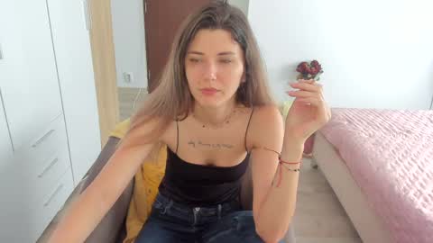 Marie   online show from 06.09.26