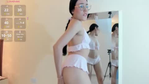 MARIE  online show from 02.05.26