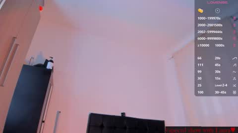 Snapshot of mariebycb chatting on 10.11.25 Maria  online show from 10.11.25