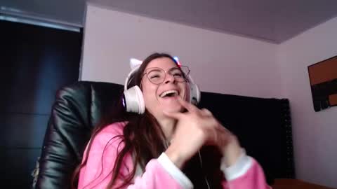 Mariie online show from 01.16.25