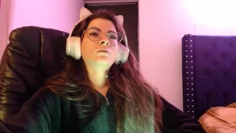 Mariie online show from 02.21.25