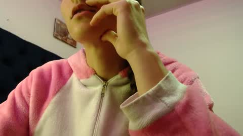 Mariie online show from 02.27.25